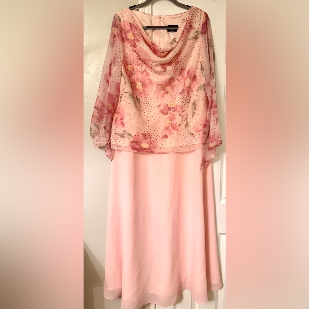 ONYX NITES Pink Floral Full Length Gown